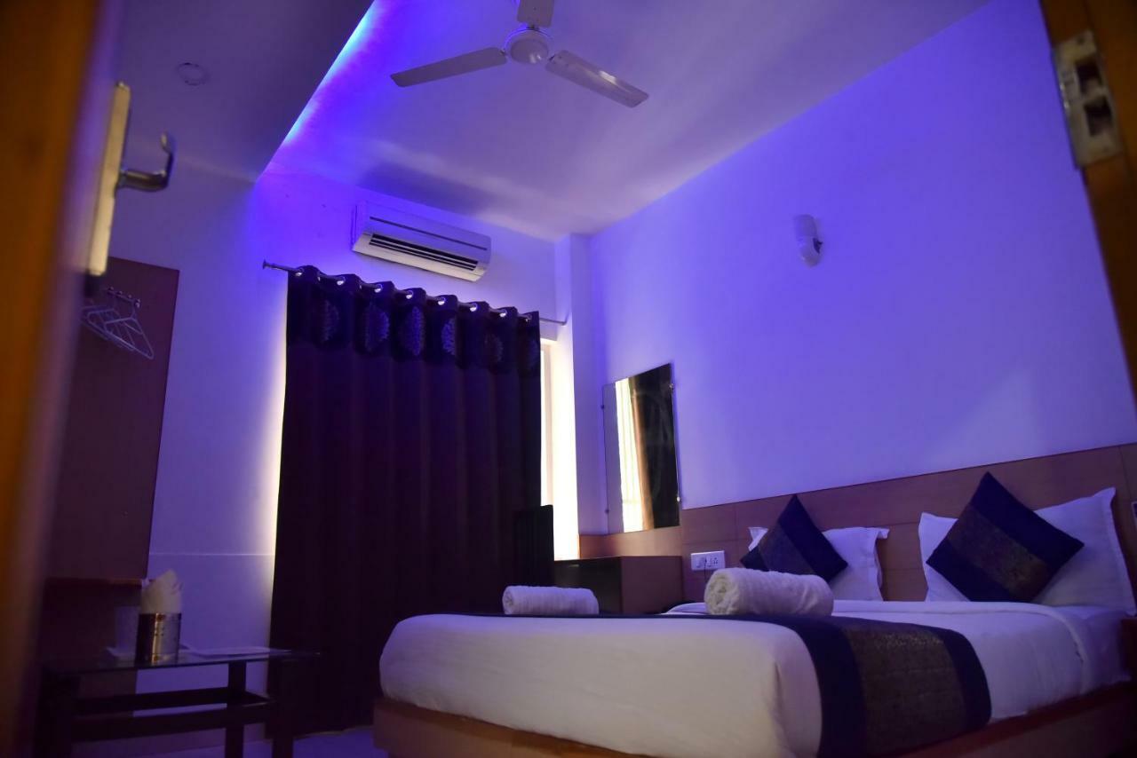 Divud Ecom Hotel Amritsar Exterior photo