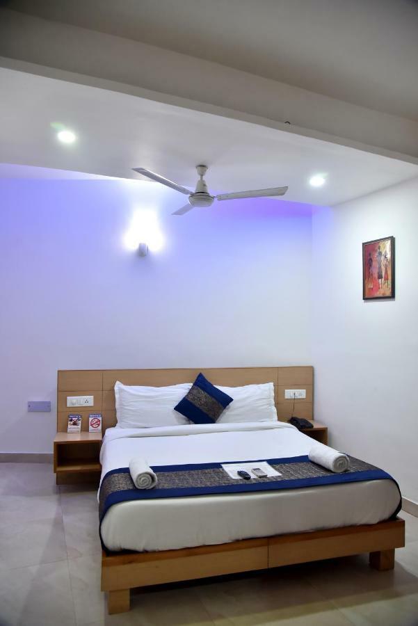 Divud Ecom Hotel Amritsar Exterior photo