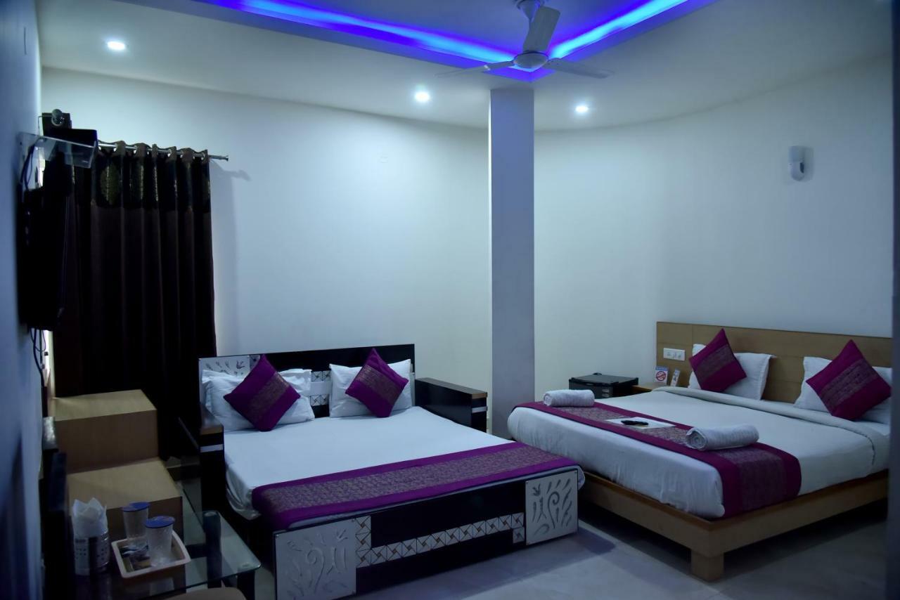 Divud Ecom Hotel Amritsar Exterior photo