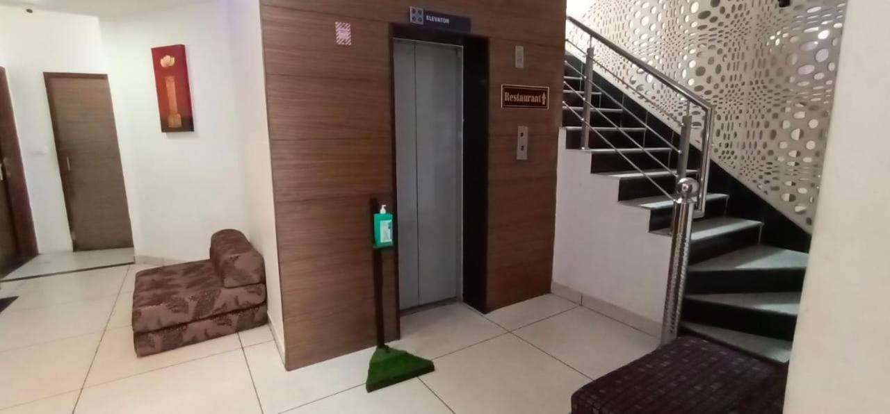 Divud Ecom Hotel Amritsar Exterior photo